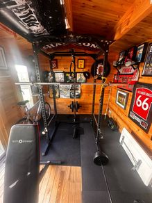 HIIT fitness gym rack / power rack