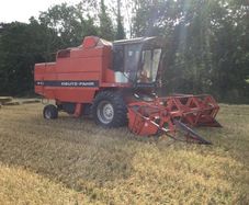 Combine harvester