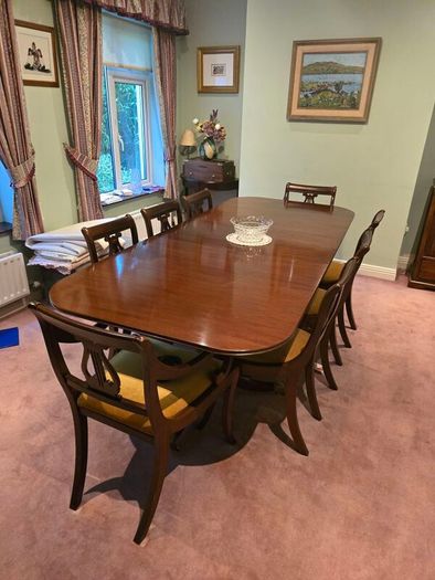 Dining Table And Chairs. 2 End Pieces And 6 Side Ones.  27886