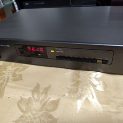 NAD Stero Tuner 4225