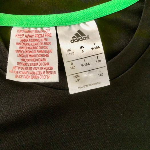 Adidas jersey size 9/10 years old