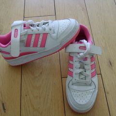 Adidas Forum Low Size 4