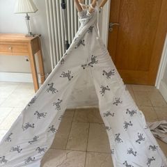 Kid tee pee tent
