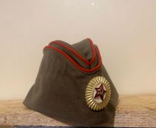 Original Soviet Army Officer Pilotka (M69 Pattern) 1980s issue. Militaria