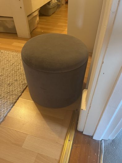 foot stool with storage