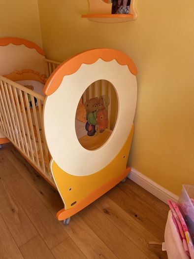 cot