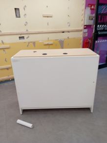 Shop counter