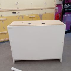 Shop counter