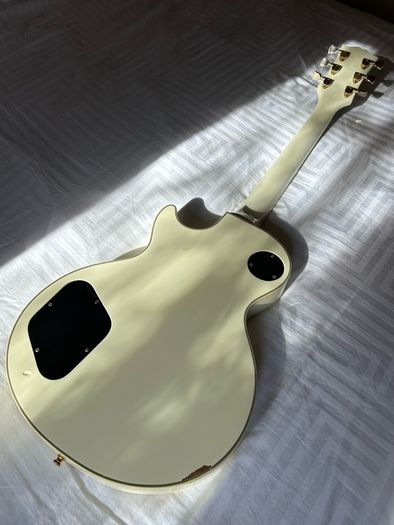 1987 Burny Les Paul Custom Alpine White Split Diamond Inlay