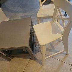 small tables and high chairs