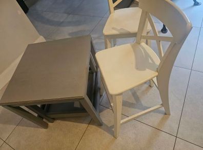 small tables and high chairs