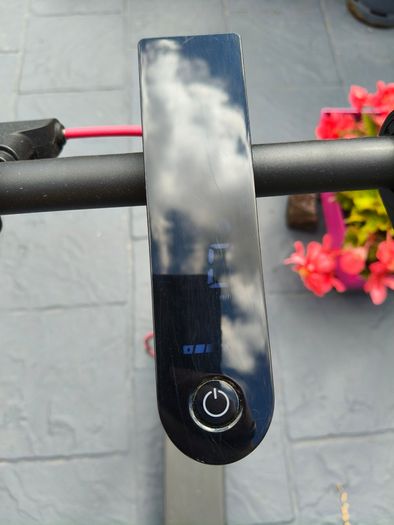 Xiaomi Pro 4 2nd Gen scooter