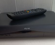 Sky DRX595 HD Freesat Box