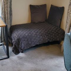 seating/footstool