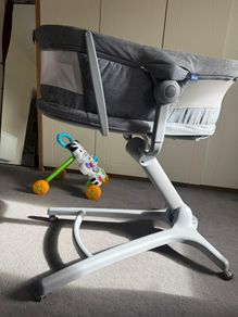 Baby 5-in-1 Multi-Function Chair & Bassinet