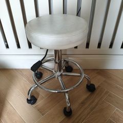 Beautician Stool
