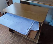 free desk