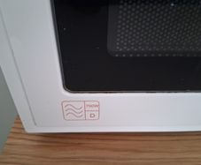 Microwave for sale. Had for 2 years. Renovated kitchen no longer required.
