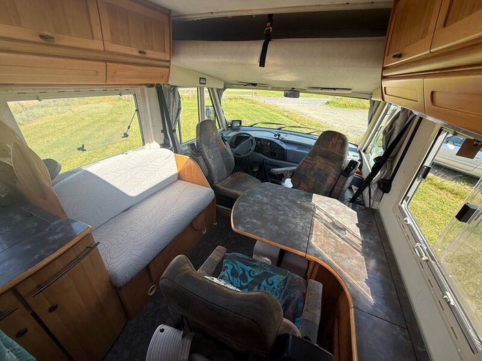 Mercedes Hymer S700 - BARGAIN !!CVRT Until  Nov 27