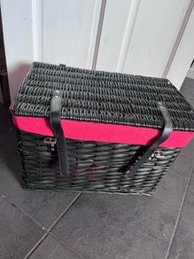 Wicker basket