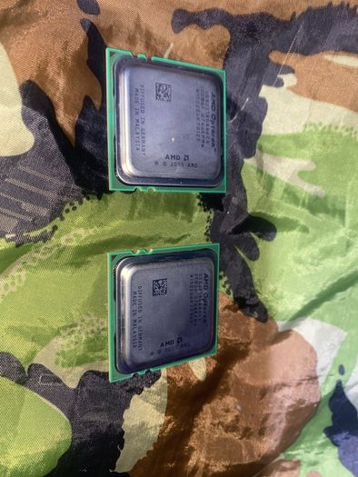 2x AMD Opteron 2218 CPUs with HP 419626-001