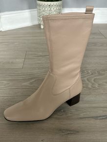 womans Leather boots