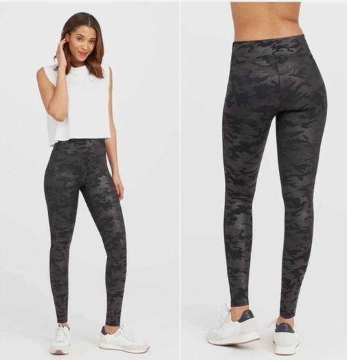 SPANX Leggings