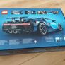 LEGO Technic 42083 Bugatti Chiron Image 2