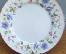 Vintage Johnson Brothers Summer Chintz dinner plate made in England.