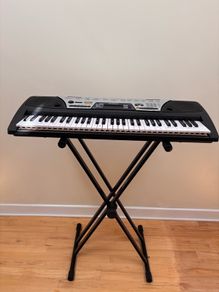 Yamaha EZ-150 keyboard
