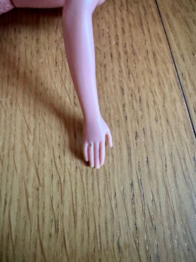 1995 Mattel Songbird Barbie Doll Incomplete