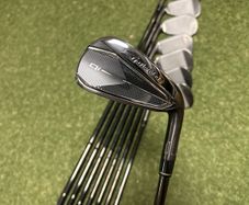 Taylormade QI irons Gunmetal 4-AW