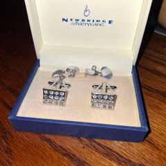 cufflinks