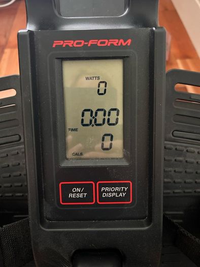 Rower - ProForm R600 -Great Condition.