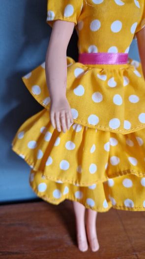 Vintage Gen 2 Sindy Doll