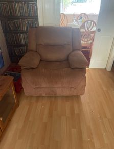Brown Recliner Sofa and Matching Recliner Chair