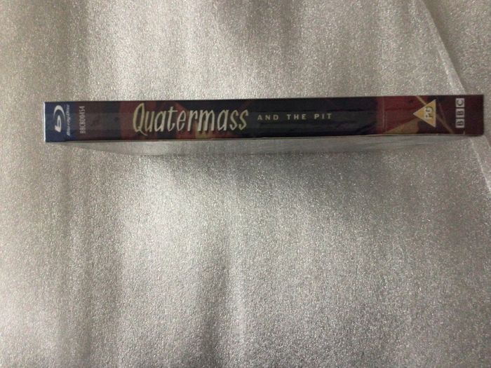 Quarter ads and the Pit Blu Ray