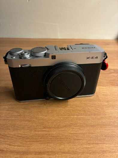 Fujifilm X-E4