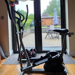 Cross Trainer  - Price Reduced/ Great deal