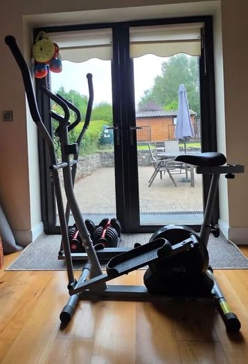 Cross Trainer  - Price Reduced/ Great deal