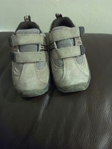Oshkosh Shoes, size UK-4, EU-20