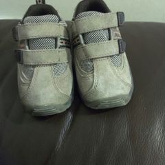 Oshkosh Shoes, size UK-4, EU-20
