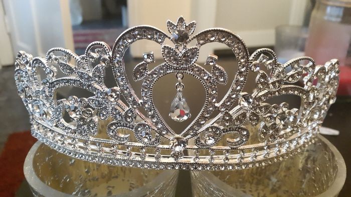 Bride's Designer Crystal Head piece