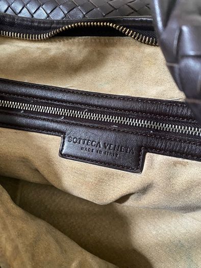 bottega veneta leather hobo bag