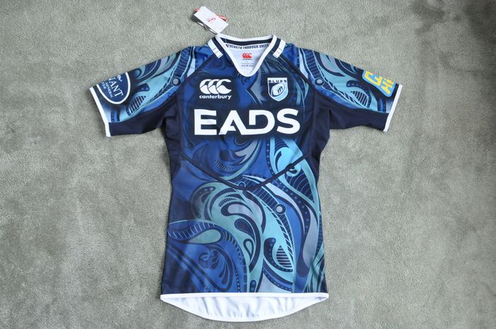 Cardiff Blues Player Fit Rugby Jersey Shirt 2012 Rare Wales Free Post