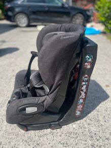 Maxi Cosi Axiss 90 degree swivel