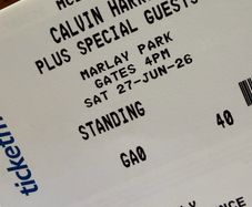 Calvin Harris Marlay Park x 8