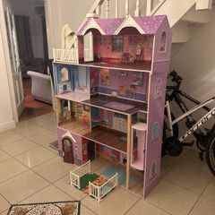 doll house