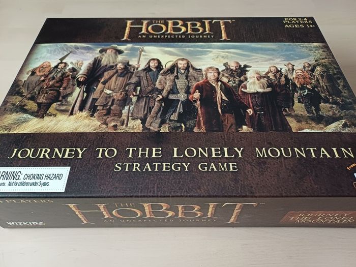 The Hobbit - Journey to the Lonely Mountain Fantasy Strategy Miniatures Board Game OOP 2013