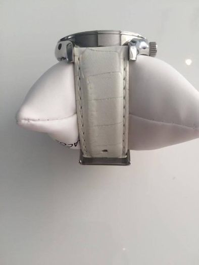 Gorgeous Mens Watch Marc Ecko White